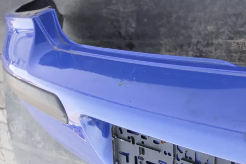 VW Golf 4 Limousine Stoßstange hinten Heckstoßstange Stoßfänger blau LW5Z (144534)