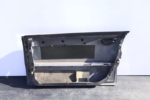 Audi A4 B5 Tür nur Türblatt vorn rechts Beifahrertür schwarz LZ9U Kombi Limo (144553)