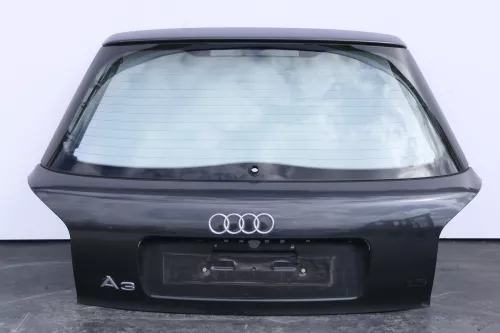Audi A3 8L bis Bj. ca1999 Heckklappe Kofferraumklappe Klappe hinten schwarz LZ9U