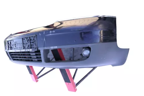 Audi A6 4B Frontstoßstange Stoßstange vorn vorne Stoßfänger schwarz LY9B