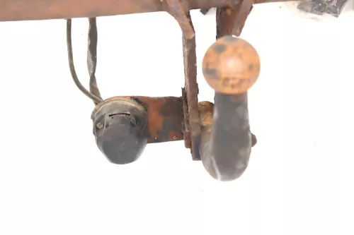 Audi 80 starr Anhängerkupplung Anhängekupplung mit Kabelbaum Westfalia (145107)