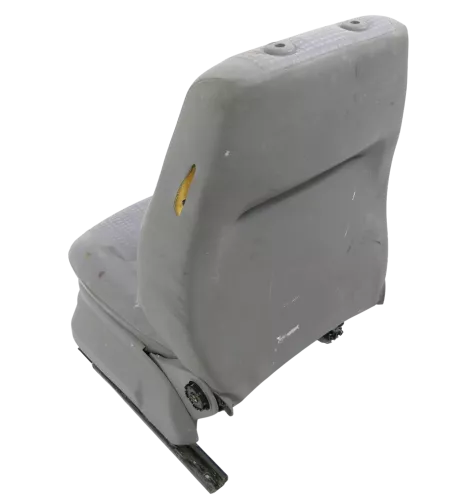 VW Caddy 3 2k Sitz Fahrersitz vorne links Fahrer (ohne die Kopfstütze) (145547)