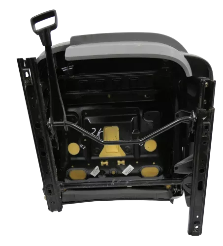 VW Caddy 3 2k Sitz Fahrersitz vorne links Fahrer (ohne die Kopfstütze) (145547)