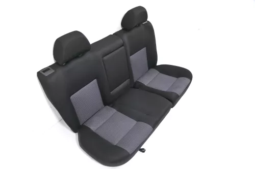 Golf 4 Limousine Sitz Rückbank Rücksitzbank Sitzfläche Sitze Kopfstützen schwarz (145813)