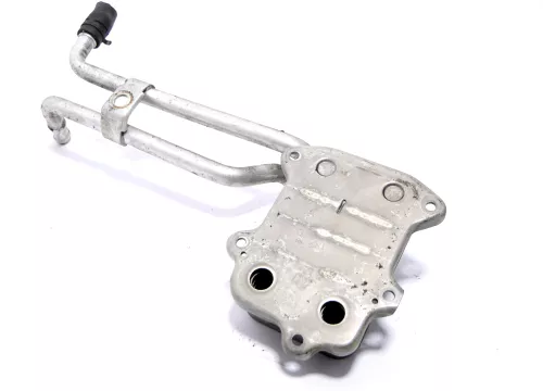 VW Audi Ölkühler Halter Ölfilterflansch 03C117021M Rohr Leitung CDGA Kühler Öl