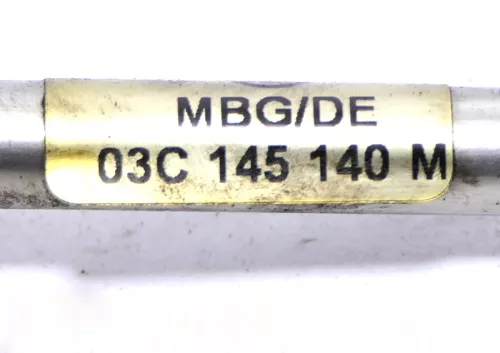 VW Passat Golf Öldruckleitung Leitung Öl Druckleitung Ölrohr 03C145140M CDGA Erd (146023)