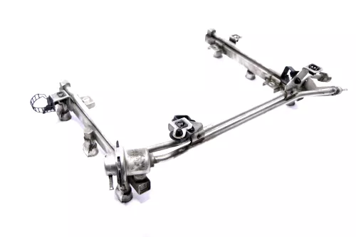 Audi A4 VW Passat 3B Einspritzleiste 078133681ACK APR AQD AGE ATX 2,8 2.8 (146401)