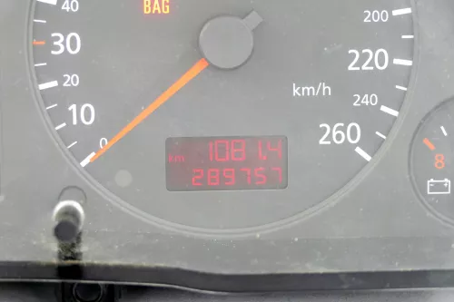 Audi A6 4B Tacho Tachometer Kombiinstrument 289.000km 4b0920932K 2,5 TDI (146458)