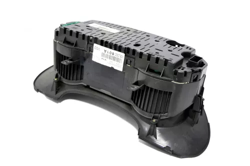 Seat Ibiza 6L Tacho Tachometer Kombiinstrument 210.000km 6L0920801A TDI SDI (146460)