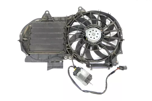 Audi A4 8E B7 Lüfterzarge Lüfter Kühlerlüfter Klimaanlage 8E0121205Q Steuerger (146684)