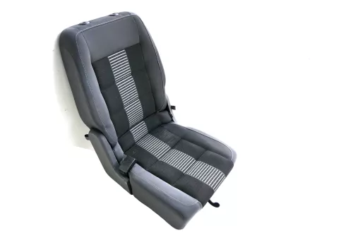 VW Touran Sitz hinten links (hintern Fahrersitz) Rücksitz Isofix United (147039)