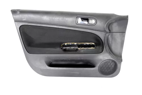 1x Passat 3B Türverkleidung Verkleidung Tür vorne links schwarz