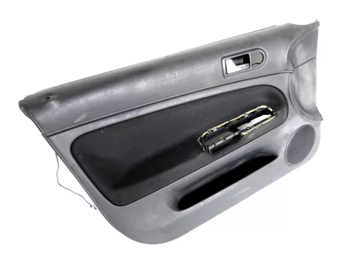 1x Passat 3B Türverkleidung Verkleidung Tür vorne links schwarz (147093)