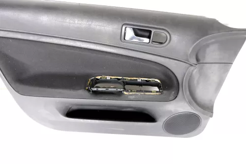 1x Passat 3B Türverkleidung Verkleidung Tür vorne links schwarz (147093)