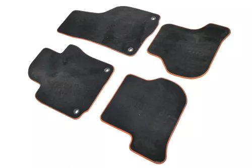 4x Original VW Golf 5 und Plus 5M Fußmatten Fußmatte vorne links rechts hinten (147263)