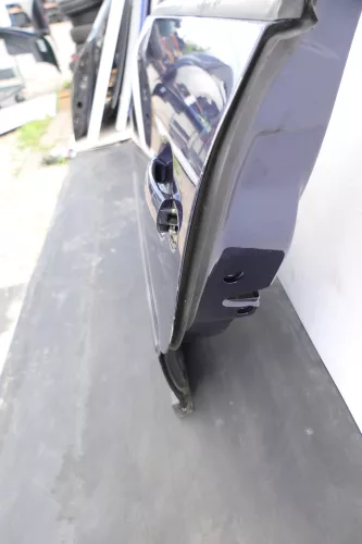 Passat 3B 3BG 3B6 Kombi Variant Tür hinten links blau LN5Y (147303)