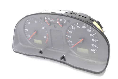 VW Passat 3B Tacho Tachometer Kombiinstrument 364.000km 3b1919880c Diesel TDI (147425)
