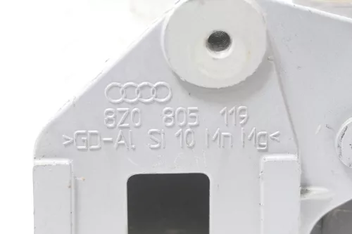 Audi A2 8Z Halter 8Z0805119 Längsträger vorne rechts 8Z0805109A Spitze Aufnahme (147502)