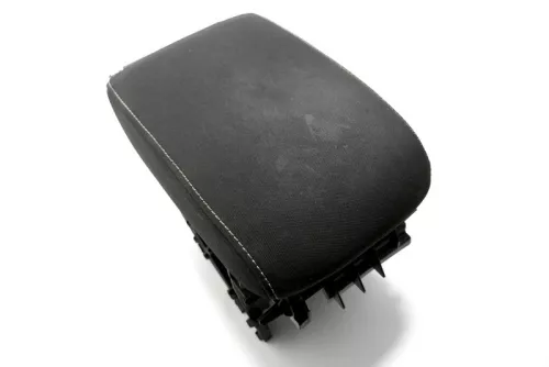 VW Golf 7 5G Mittelarmlehne Armlehne original mitte schwarz AMK - Mängel -DEFEKt (147680)