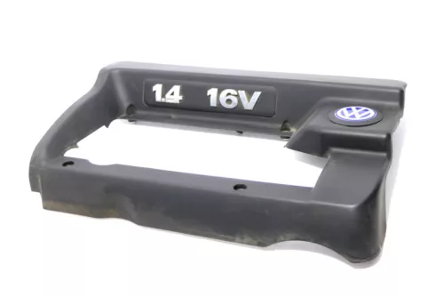 VW Bora Golf 4 Motorabdeckung 1,4 16V APE 55kw 75PS Abdeckung Motor 036103925AA