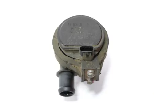 VW Audi Zusatzwasserpumpe Wasserpumpe Pumpe 5Q0965567 J ORIGINAL (148012)
