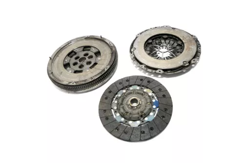 VW Golf 7 5G Zweimassenschwungrad Kupplung 2,0 TDI CRLB 04L105266C (148058)