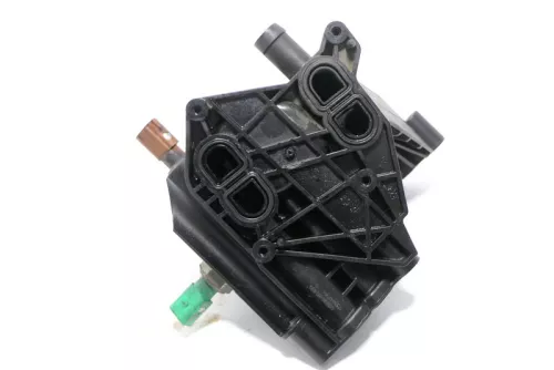 VW Golf Caddy Crafter Ölfiltergehäuse Flansch 03N115389A 03N115389B  ## (148101)