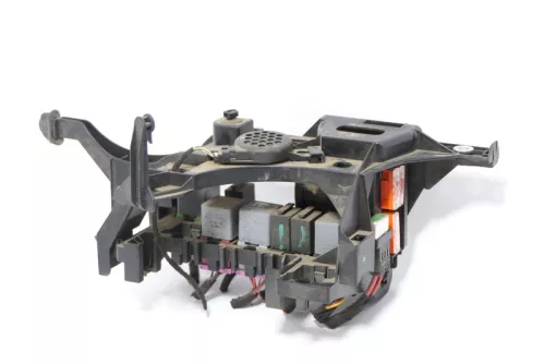 Audi Q7 4L Sicherungskasten 4L1971845 Zentralelektrik Relaisträger Relais