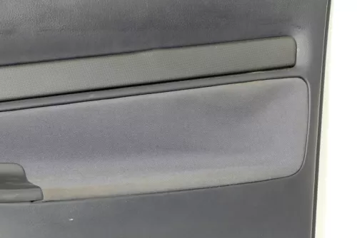 1x Audi A4 B5 Türverkleidung Verkleidung Tür vorne rechts (148145)