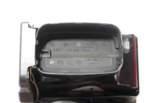 VW Bora Golf 4 Lüftungsdüse Düse Lüftung links 1J1819703E Lüftungsgitter beleuch (148199)
