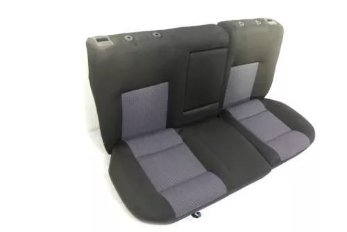 VW Golf 4 Limousine Sitz Rückbank Rücksitzbank hinten Sitze Sportsitze (148233)