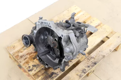 VW Golf 5 Altea GETRIEBE GJC FXQ JHU LVU FSI 1,4 16V  59kw 80PS   -  DEFEKT (148438)