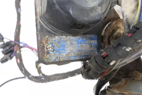 VW Passat 3B 3BG Anhängerkupplung Anhängekupplung abnhembar abnehmbare original (148553)