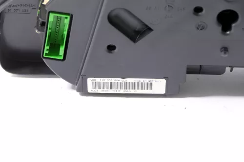 Audi A4 B5 Tacho Tachometer Kombiinstrument 349000km 8D0919861C Benziner 1,8 ADR (148609)