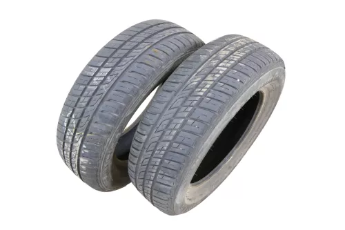 2x VW Caddy Sharan Reifen 195/65 R15 95T Sommerreifen 2x ca. 6-7 mm NUR REIFEN (148682)