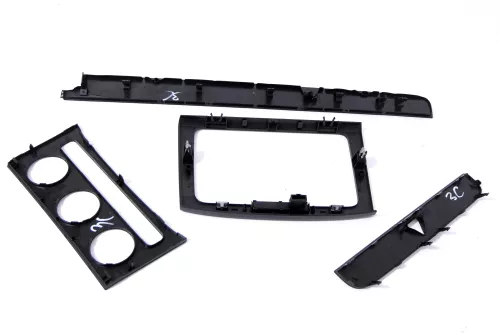 VW Passat 3C Mittelkonsole Verkleidung um Radio Abdeckung Dekor titan silber 45T (148748)