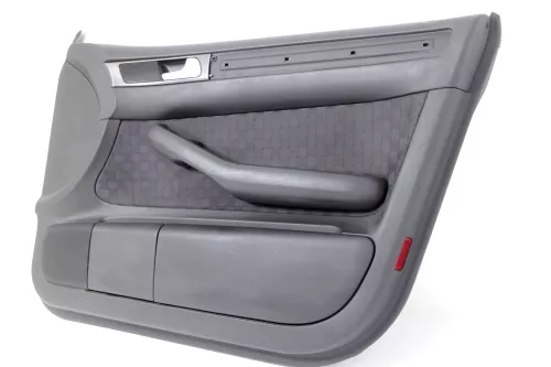 1x Audi A6 4B Türverkleidung Verkleidung Tür vorne rechts - schwarz soul (148799)