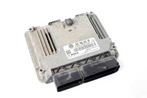 Seat Altea 5P Steuergerät 2,0 TDI BMM Motor 03G906021SP