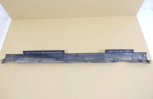 Altea 5P Blende Holm rechts unten Schweller Unterholmverkleidung schwarz (148907)