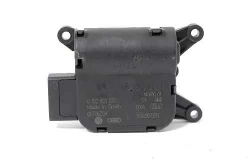 Golf 5 Stellmotor für Umluftbetrieb Heizung Umluft 3C0907511 Touran Passat V213 (148914)
