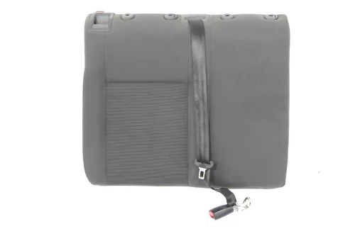 VW Golf 5 V Sitz hinten rechts Rückbank Rücksitzbank Lehne mit Gurt