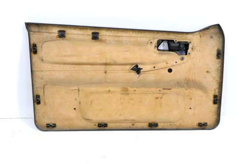 1x Polo 6N Türverkleidung Verkleidung Tür vorne rechts 2/3-Türer schwarz Griff (149019)