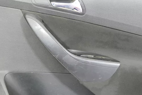 1x VW Passat 3C Variant Türverkleidung Verkleidung Tür vorne rechts schwarz (149024)