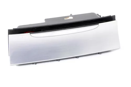 Passat 3C Mittelkonsole Verkleidung Klappe Abdeckung Dekor silber alu gebürstet (149127)