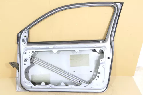 Polo 9N 9N3 Tür vorne rechts Beifahrertür 2/3-Türer silber grau LA7R ohneAnbaut (149131)