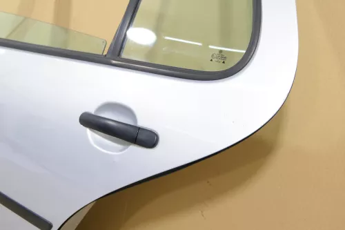 VW Golf 4 Limousine Tür hinten links silber grau (KEINkombi) (149134)