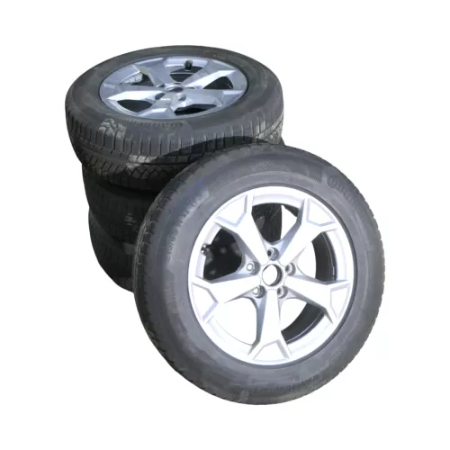 4x Audi Q3 Alufelgen 215/65R17 99H Winterreifen Reifen 3,5-4,5mm 83A071497-8Z8