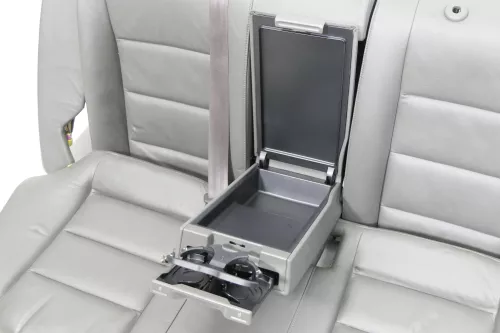 Audi A4 B6 B7 8E Avant Sitz Rückbank Rücksitzbank hinten Leder grau Armlehne Ski (150038)