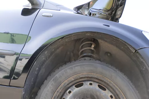 VW Fox 5Z Kotflügel vorne rechts schwarz L041 (150104)