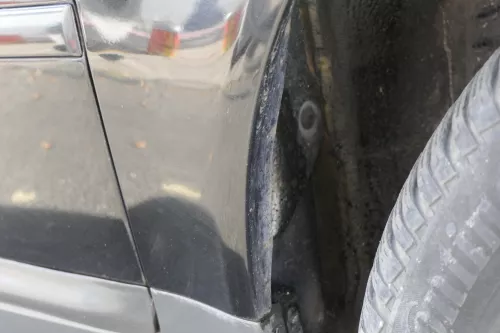 Audi A6 4B Kotflügel vorne rechts schwarz LY9B (bis ca.Mitte 2001passend (150159)